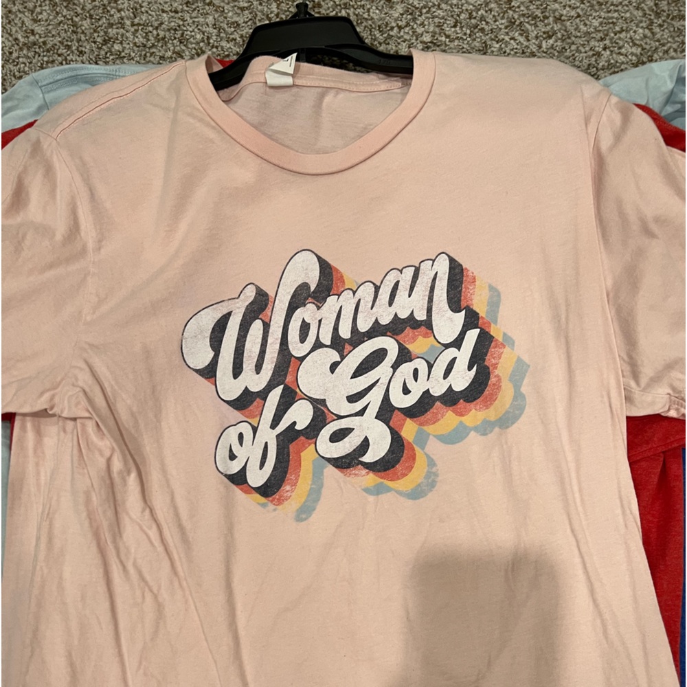 women’s tshirt